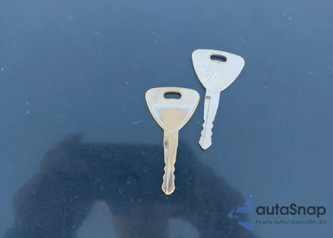 1995 Ford Escort Lx/Sport from USA, damaged, VIN 1FASP15J4SW362673